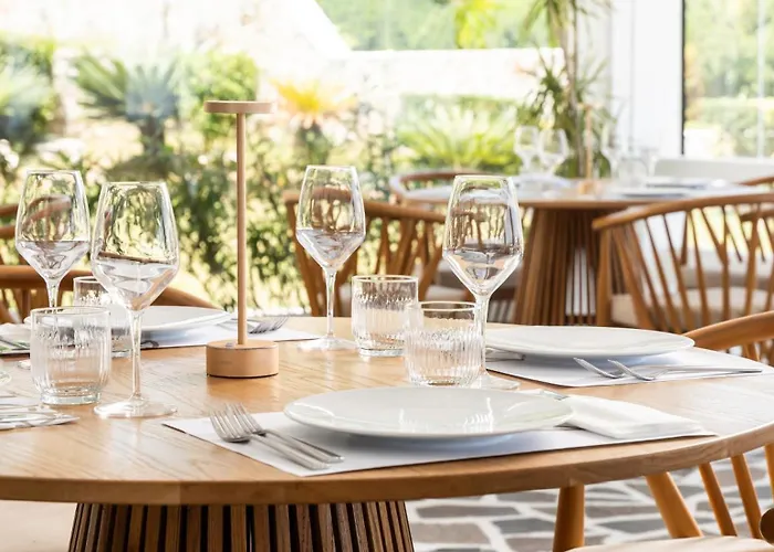 Otel Oniro Skiathos Katsaros (Skiathos)