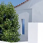 Отель Oniro Skiathos