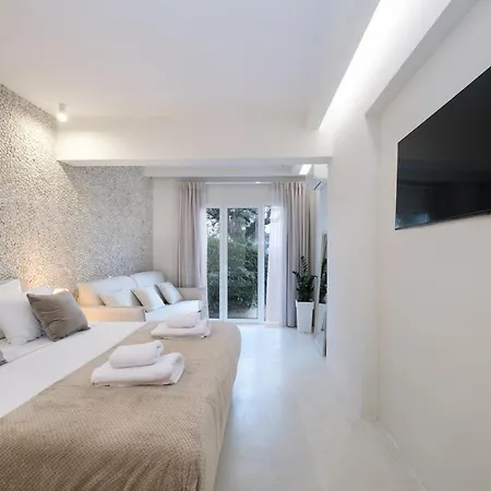 Oniro Skiathos Szálloda 4*