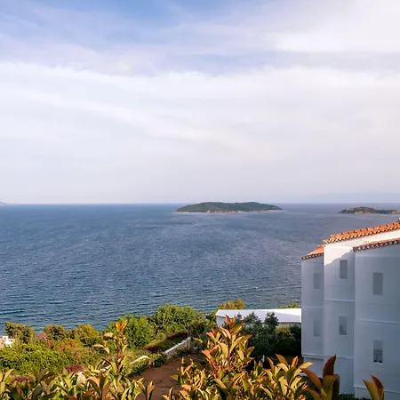 Oniro Skiathos Otel 4*